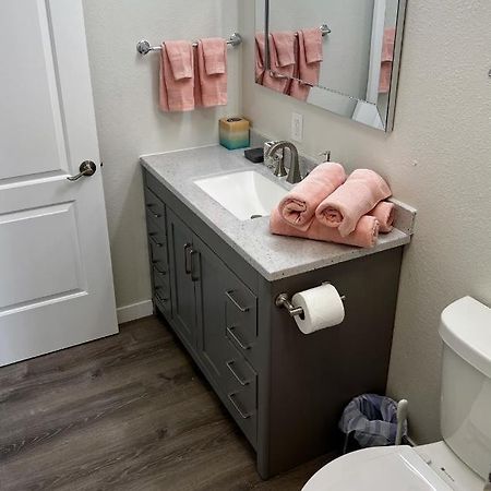 Anchorage Midtown Apartment-Wyoming 2 Kültér fotó